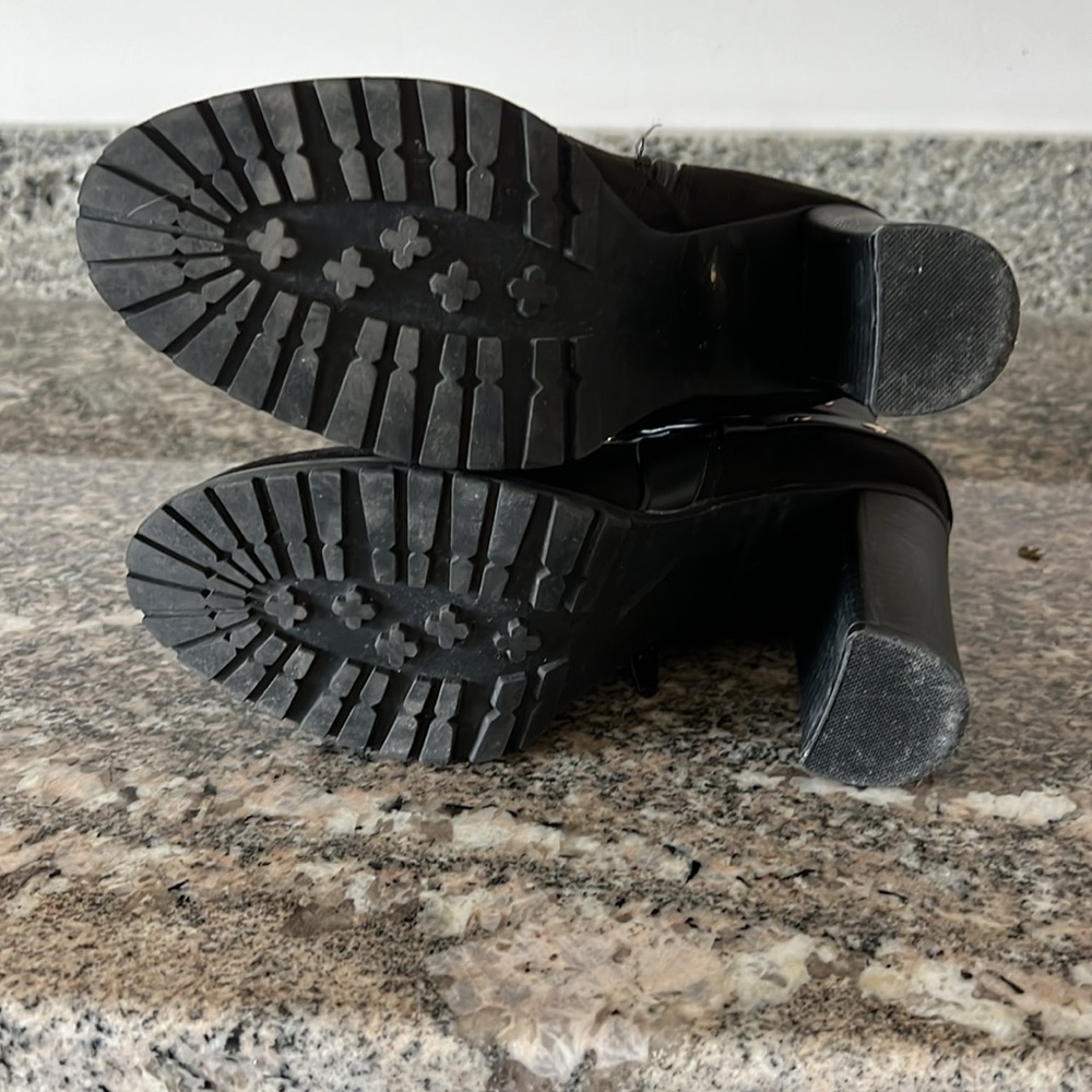 Apt 9 Black Booties - Picture 7 of 7